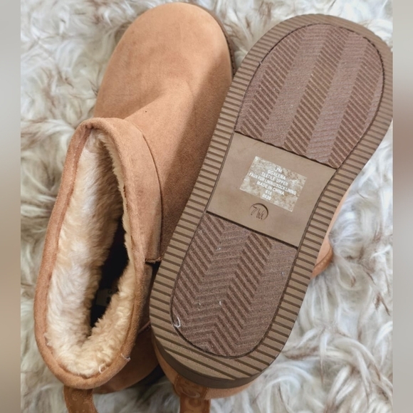 GBG Alena Women's Slip-on Ankle Boots Size 7M 🌴 Winter Boots ✌️ - Picture 5 of 7